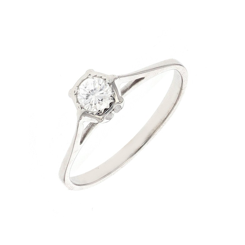 Acheter Solitaire diamant 0.17 carat en or blanc 1.56g Bon état - 450,00 € Solitaire diamant 0.17 carat en or blanc 1.56g Bon état - reconditionné disponible sur Gemme Les Bijoux